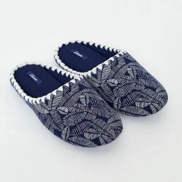 Slippers with foliage print DONNA