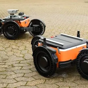 AMR tout terrain intérieur et extérieur