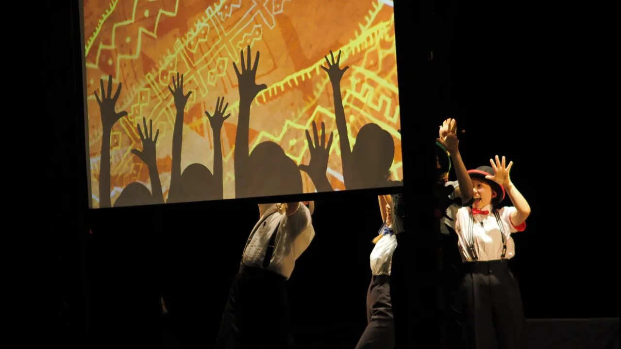 Hand Shadows ANDERSEN