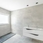 T4 Modern with swimming pool