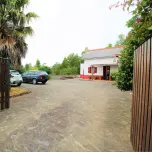 Rustic land with agricultural support house