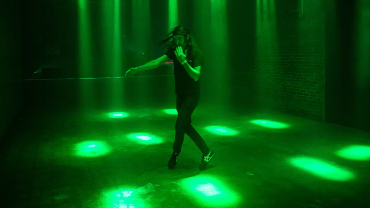 A Place To Bury Strangers