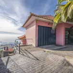 Excellent 3 bedroom villa, great areas and stunning and beautiful Sea View