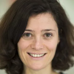 Christie Molia - TOURNEZ S'IL VOUS PLAÎT