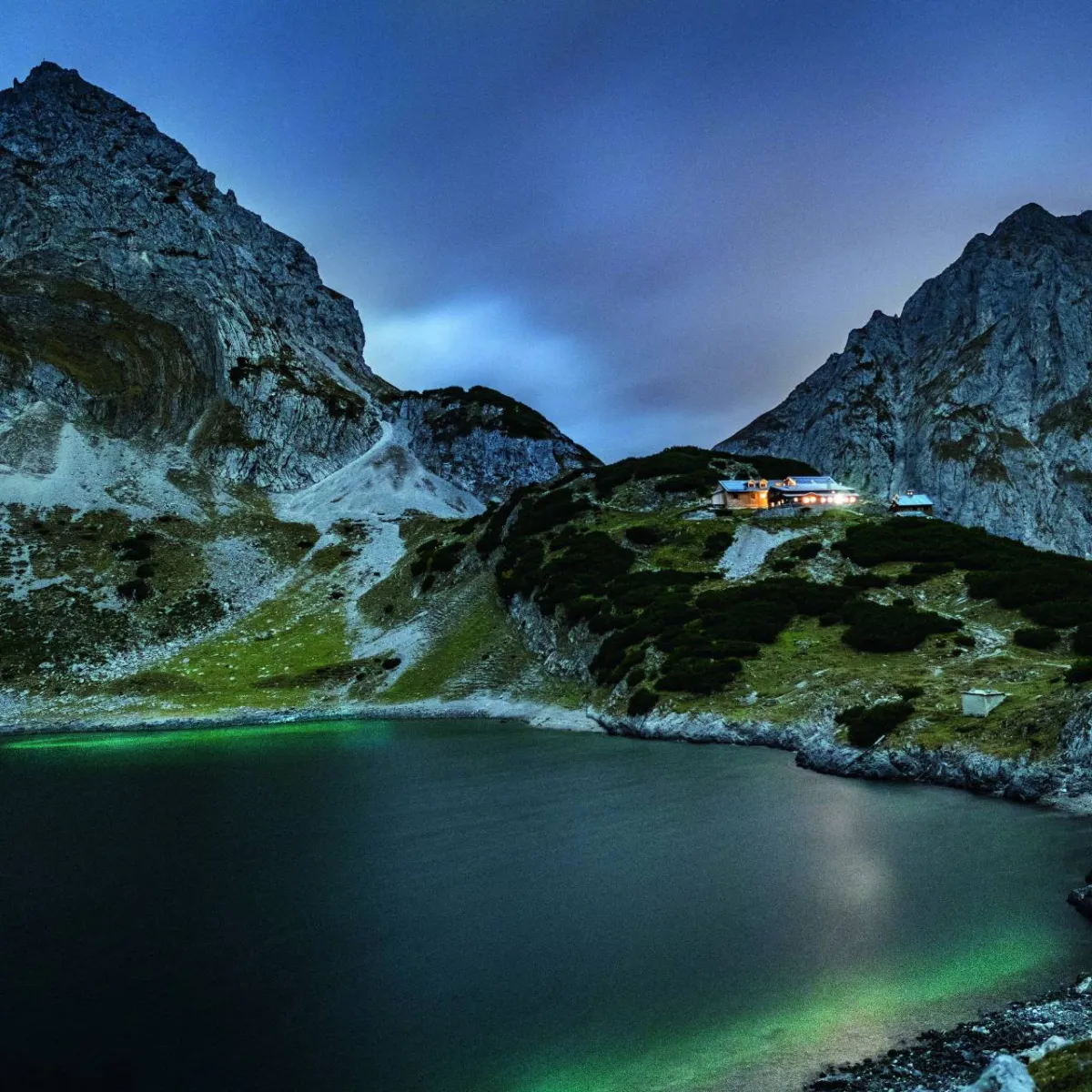 Mountain Reserves - Off Grid