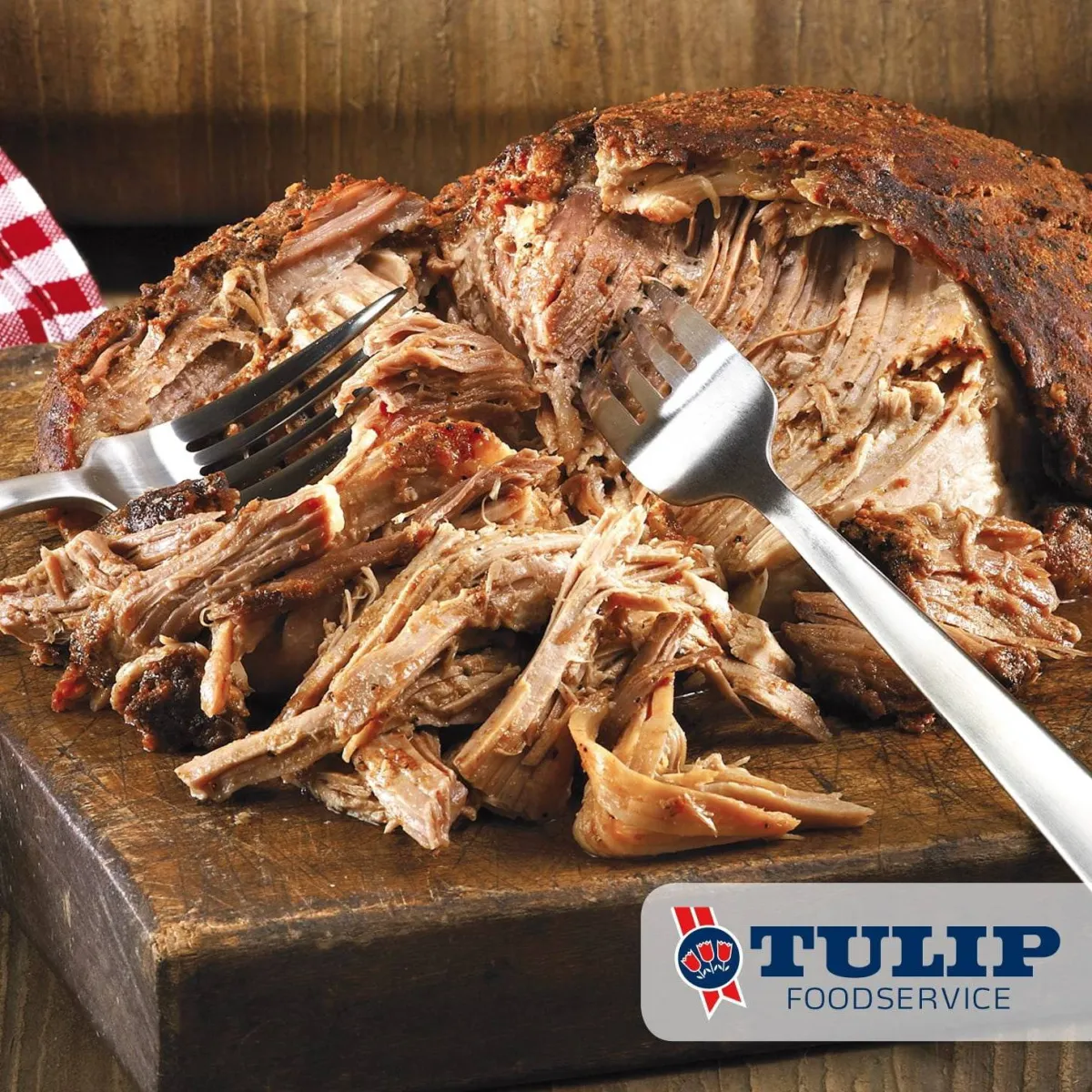 Slow cooked products - pulled pork/chicken and Spareribs