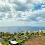 Penthouse T3 in the Fórum zone, São Martinho