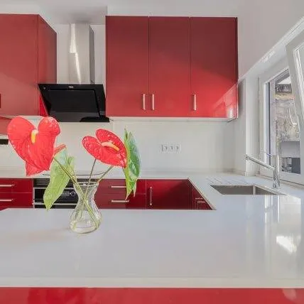 T5 em Duplex Invertido na Costa da Caparica com remodelação a estrear!