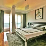 Penthouse T4 in Estrada Monumental