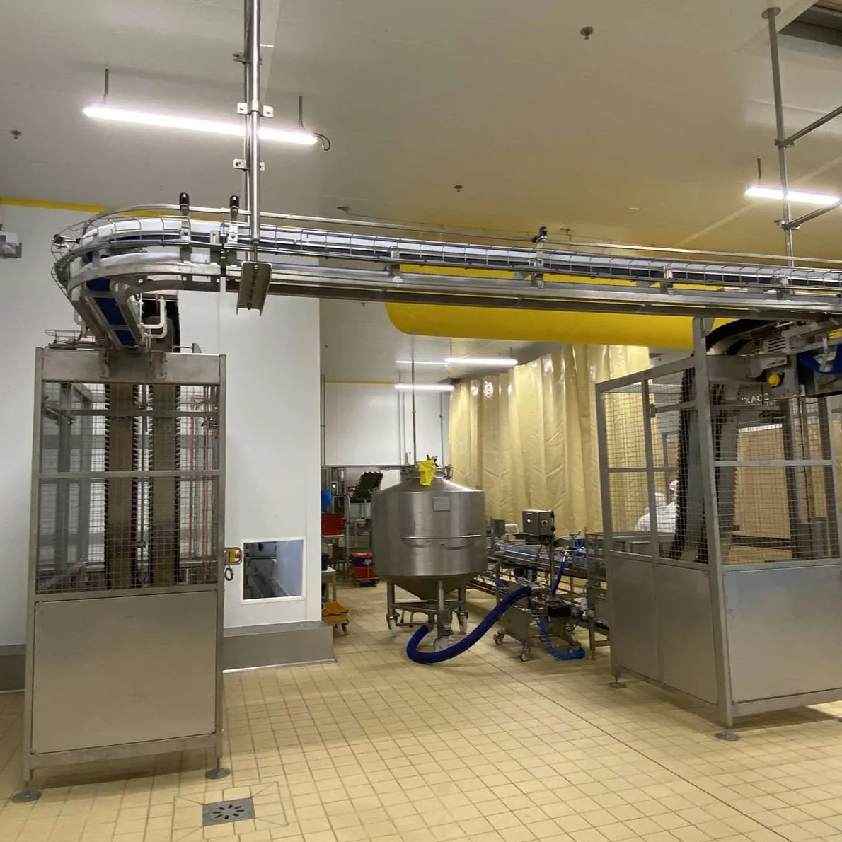 Ligne de transfert de bocaux