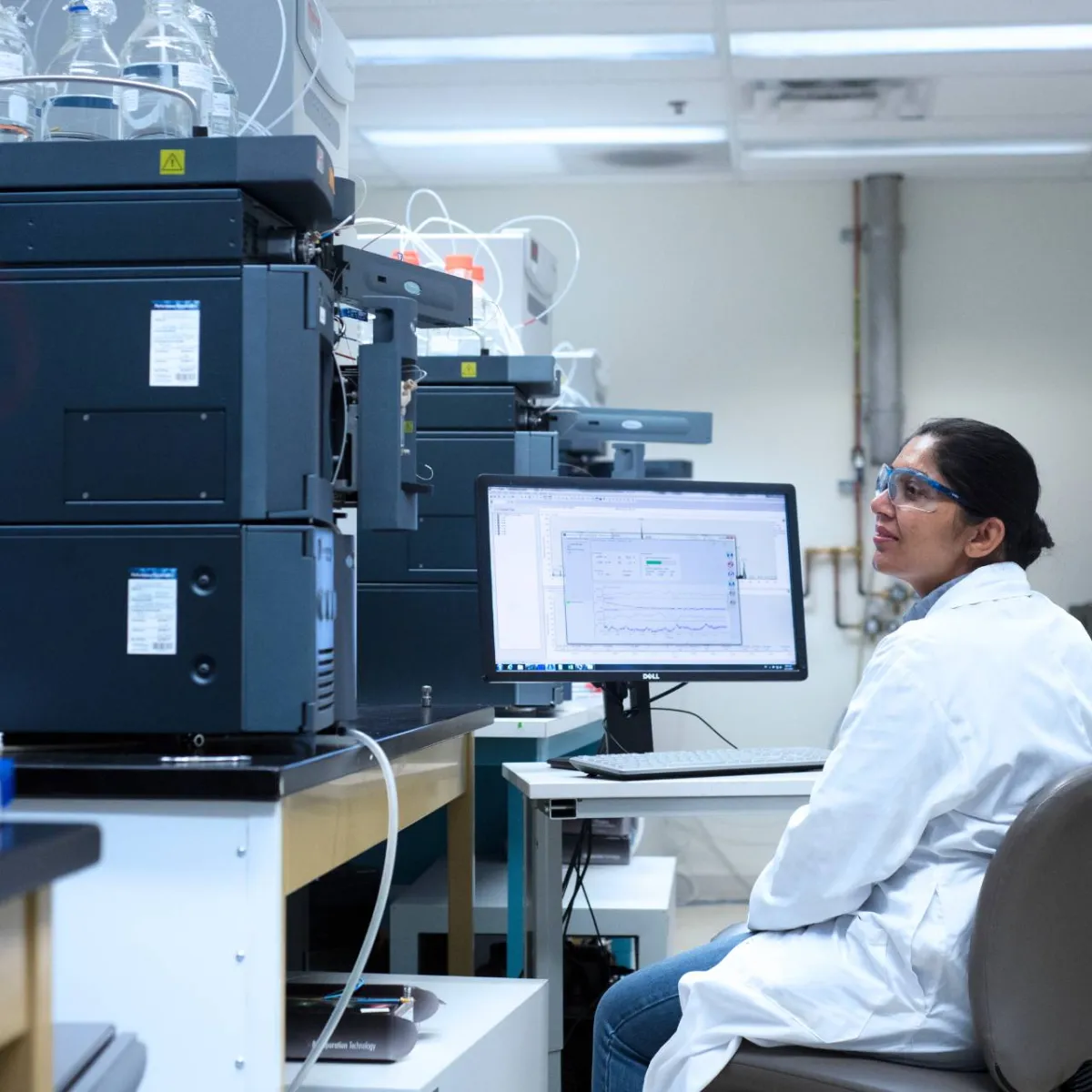 Biomarker Identification and Quantification by Mass Spectrometry