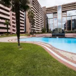 T5 em Condomínio Privado com Piscina