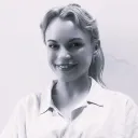 Hollian Sara