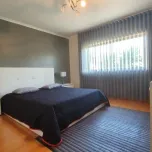 Maison moderne proche de la mer