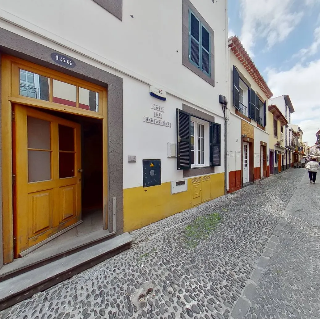 Florença | 00007-JV | 2 Bedroom Triplex House