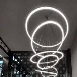 Bspoke, Eye-catching Compositions