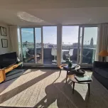 Centre historique de Porto. Appartement 2 piéces plus bureau