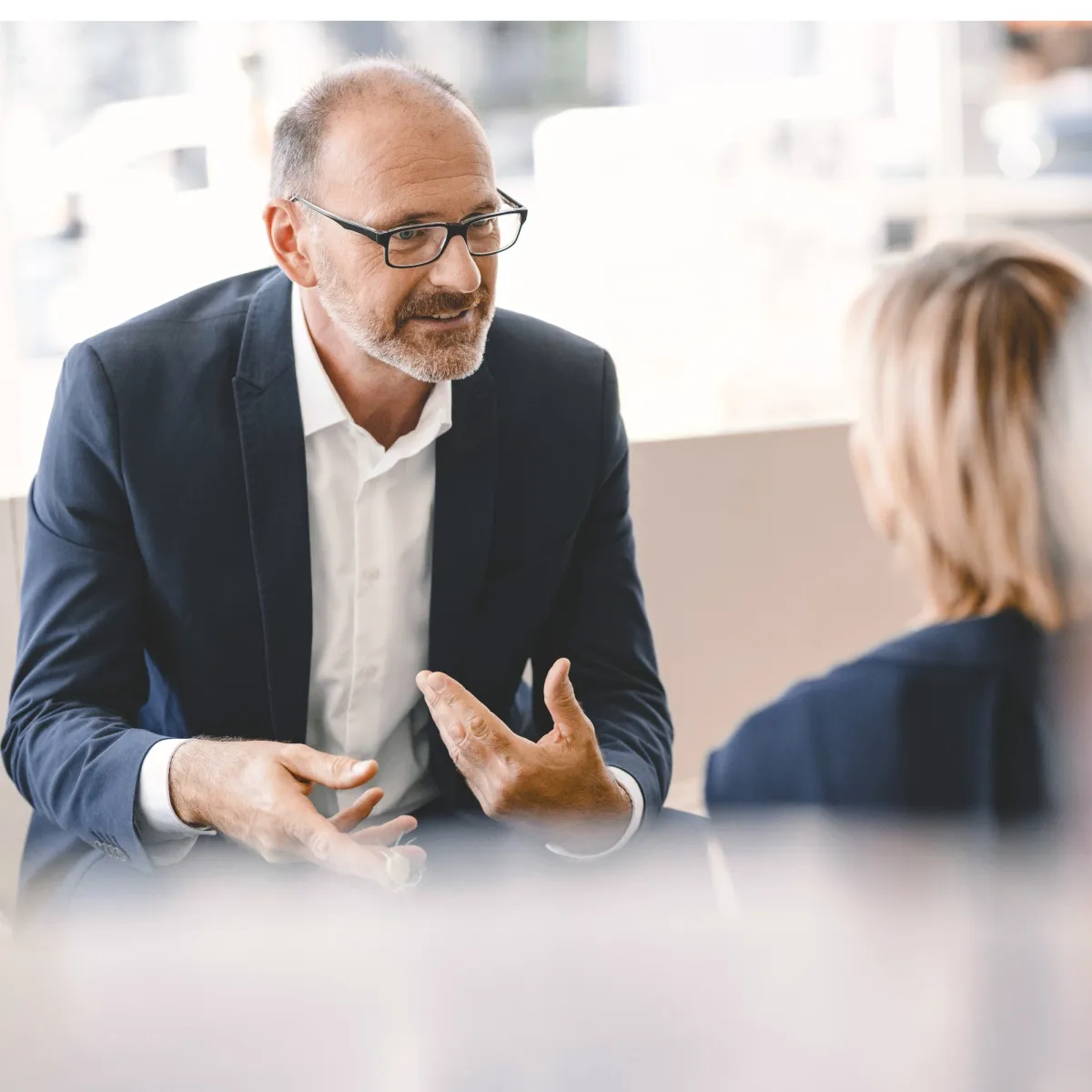 Junior Sales Manager (w/m/d) - *Muster*