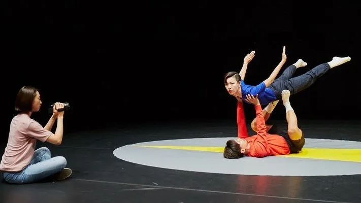 『A Complementary Set_Disappearing with an Impact』/『Beings』