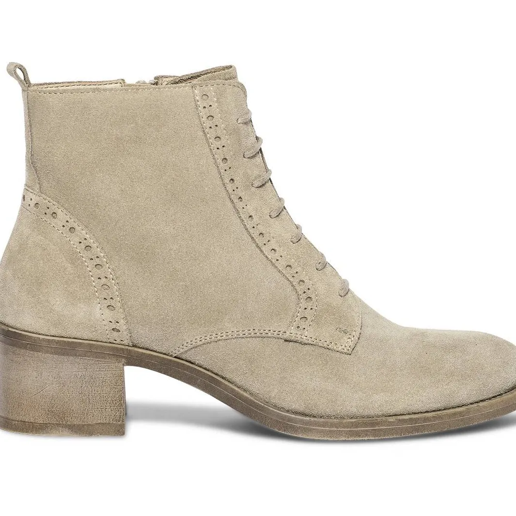 TAUPE SUEDE LEATHER BOOT