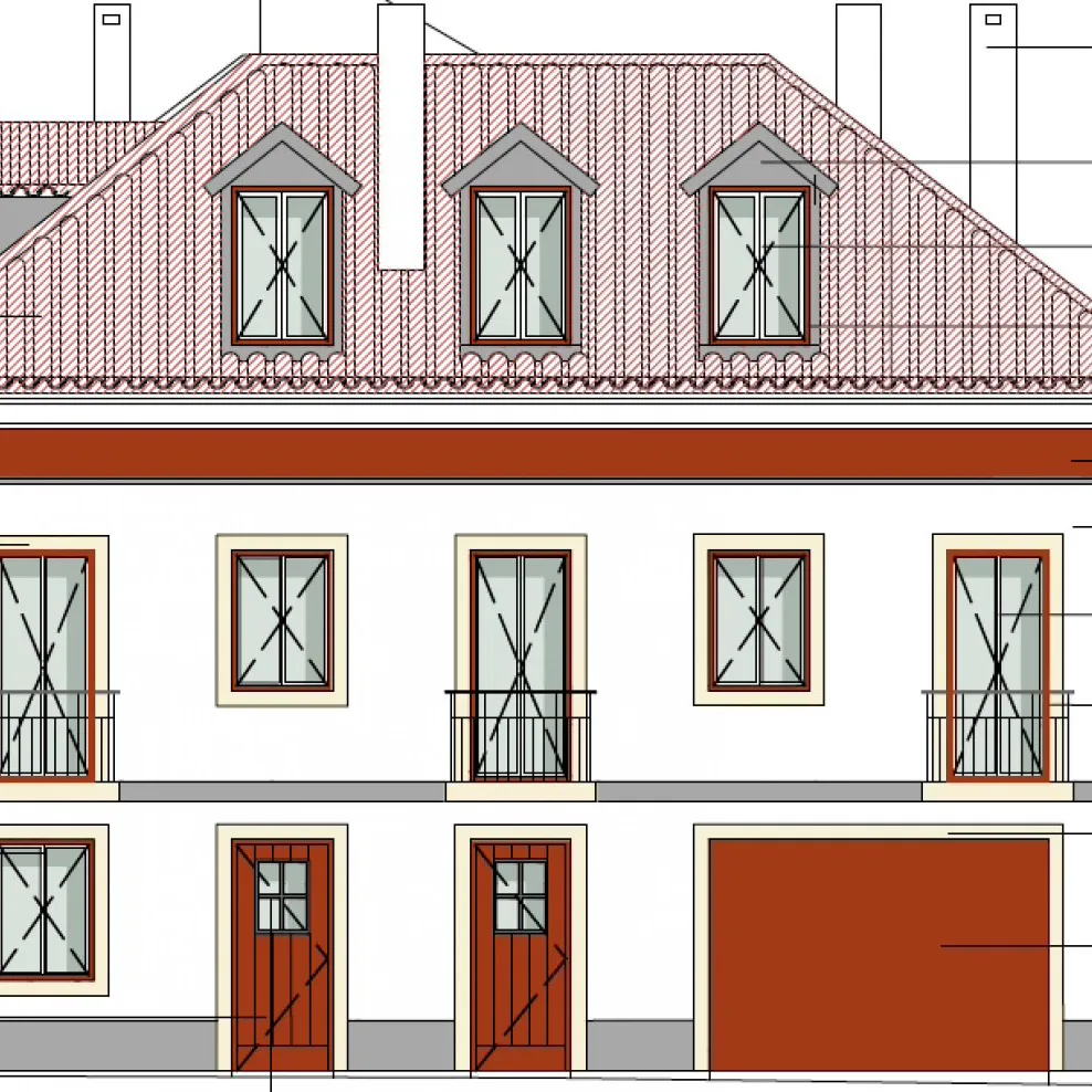 Building in the historic center of Setubal with building permit