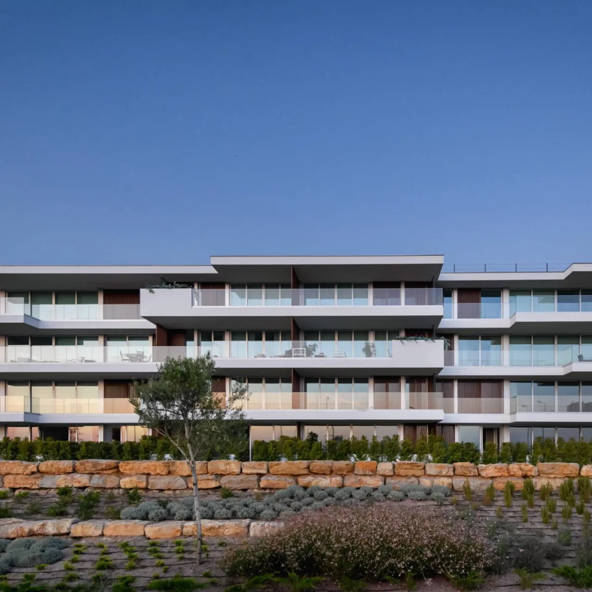 Lote 11 - Apartamentos