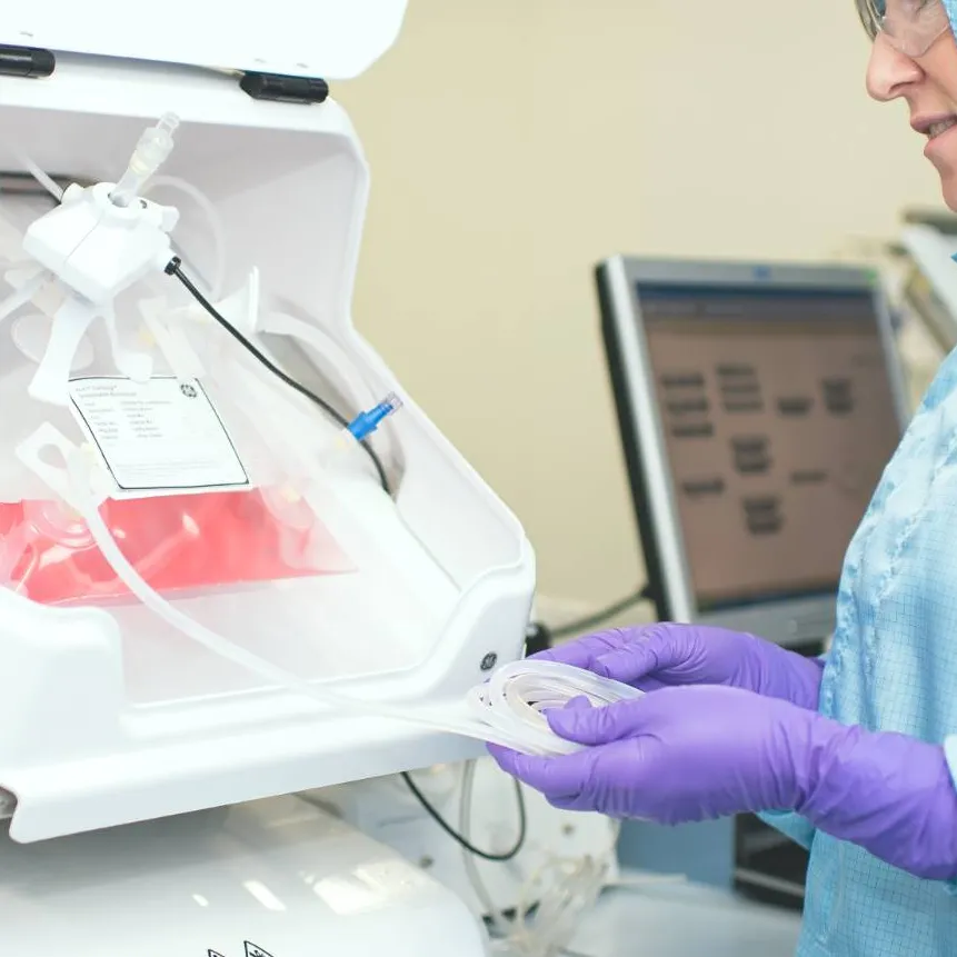 Validation of the production of influenza virus in ReadyToProcess WAVE 25 bioreactor system, comparing Cytodex and Cytodex Gamma microcarriers