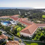 Algarve, Quinta do Lago, 1, 2 and 3 bedroom apartments set in a luxury Resort