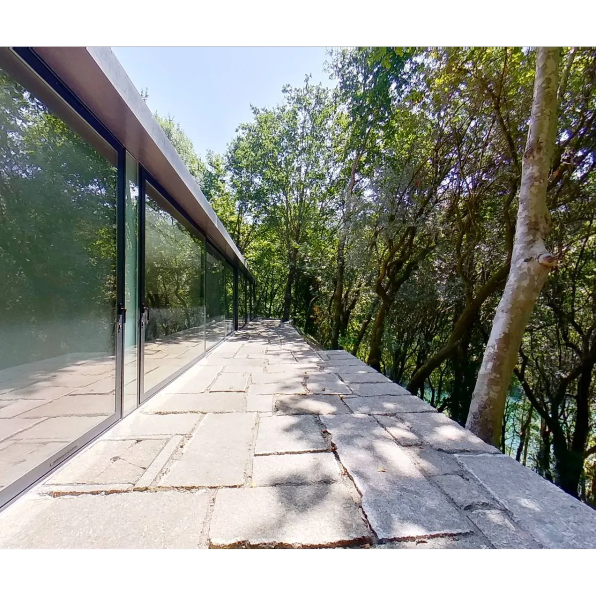 Villa moderne de 3 chambres avec vue sur le barrage de Caniçada | Quai privé pour 3 navires | Parc naturel de Peneda-Gerês