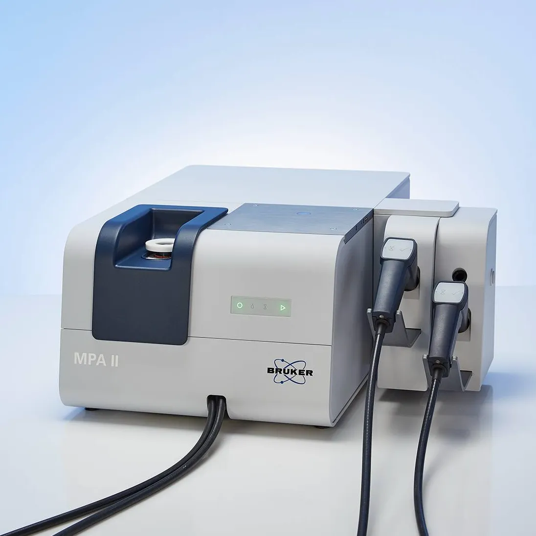 MPAII and MPAII-D FT-NIR spectrometer