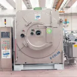 Open-pocket rotary machine for dyeing, washing and centrifuging of garments, hosiery and seamless mod. E-COLOR