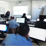 Des formations techniques et certifiantes