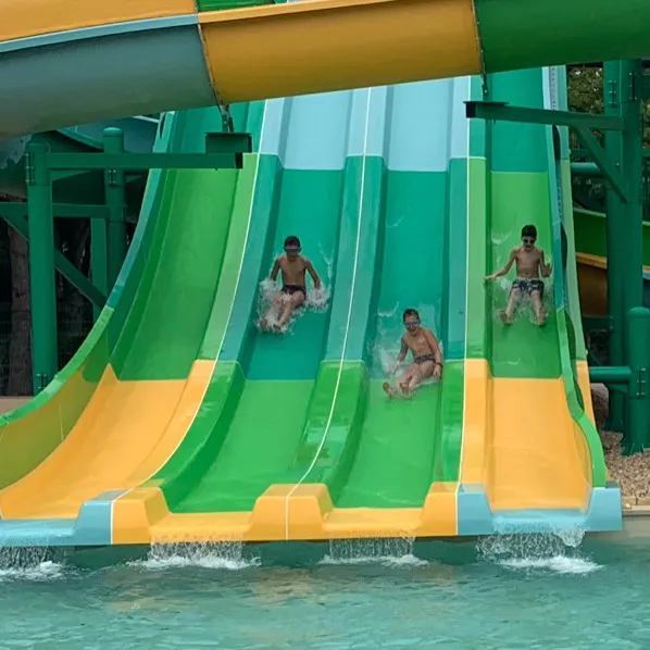 Ocio acuático Campings y Hoteles