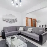 T2, com pátio partilhado em Vale Grou, Sobreda