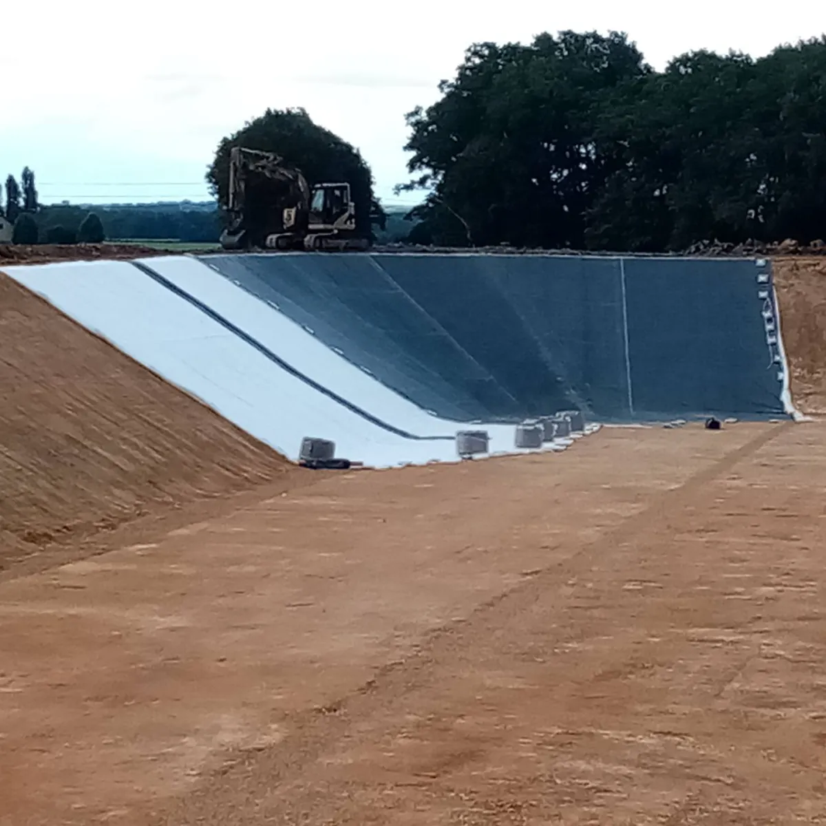 Dispositif d'étanchéité par géomembranes EPDM