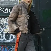 Short checkered jacket