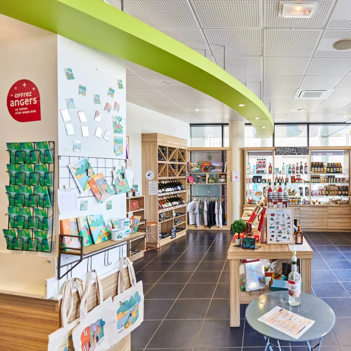 Boutique - souvenirs d'Angers