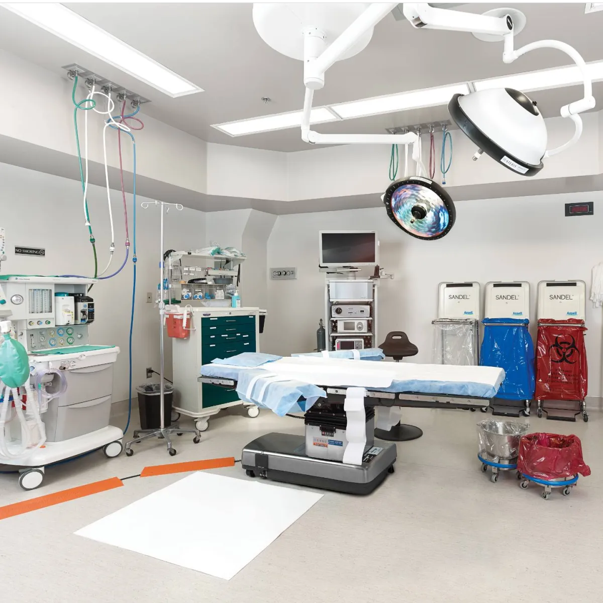 STAT-PAC™ Room Turnover Kits featuring Antimicrobial Linens