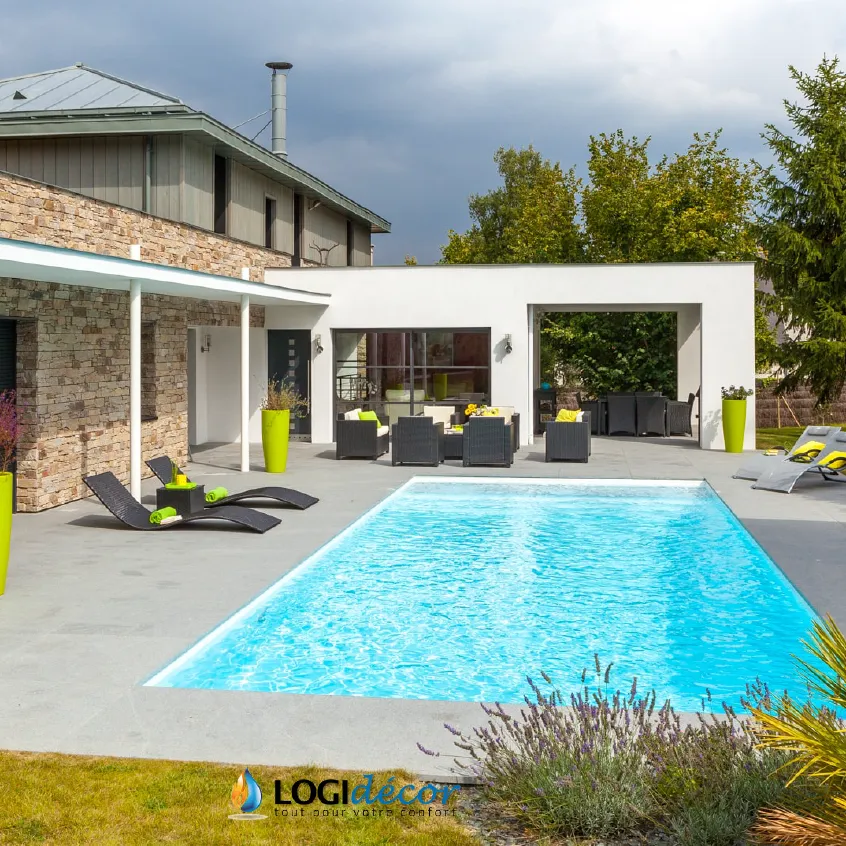 PISCINE & ÉQUIPEMENT