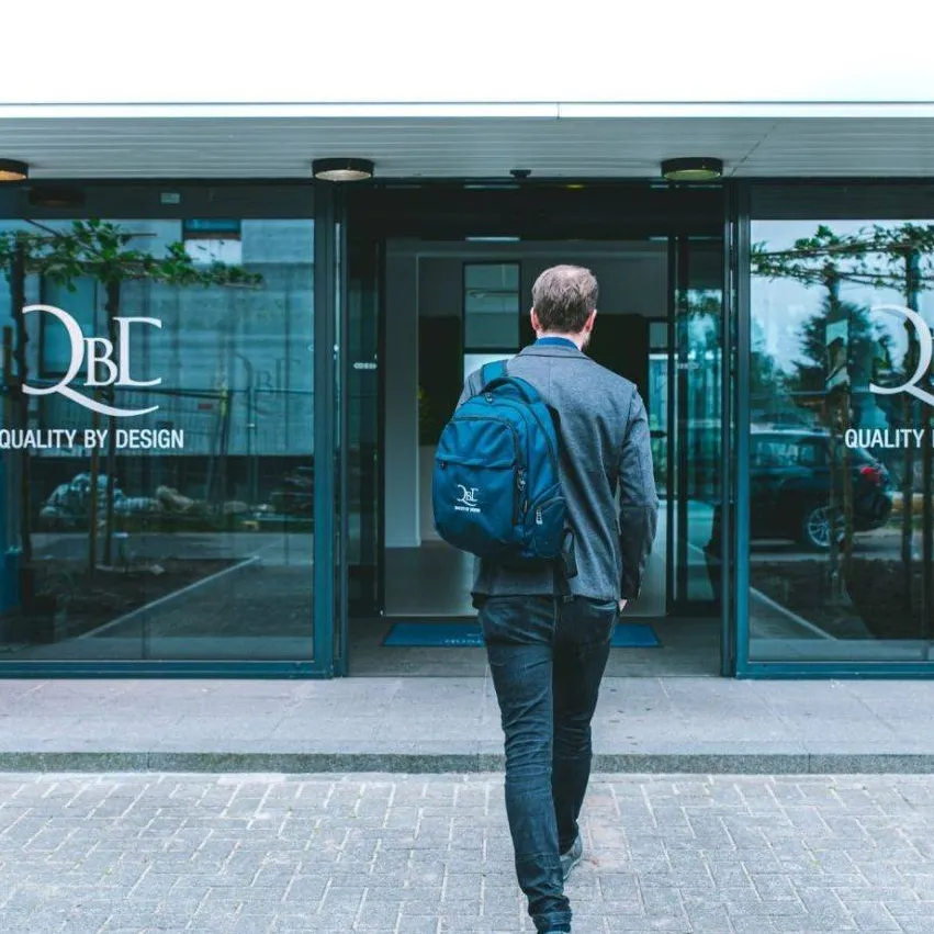 Validation & qualification consultant