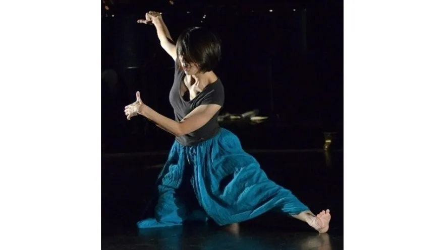 Miki Suinen solo dance "Sea" Winter version