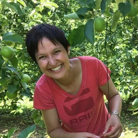 The power of plant sensors in generating knowledge for growth