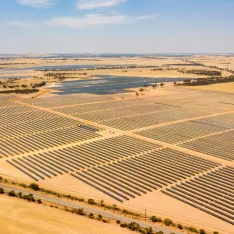 132 MWdc System in WA: Merriden Solar Farm