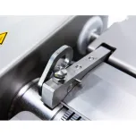 Éplucheuse-Découenneuse