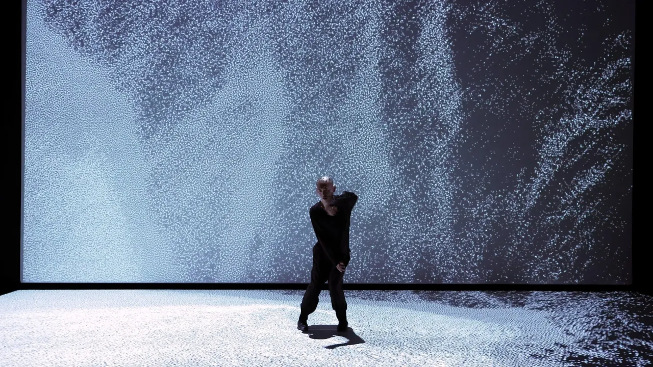 『assimilating』/『Moving State 1』