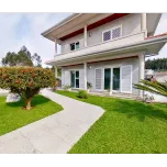 Moradia de 4 frentes, T4, em Canidelo, Vila do Conde