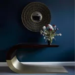 Broken Chain Console