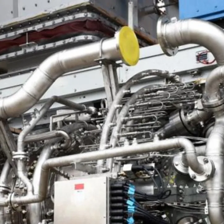 Gas turbines burning gas blends up to 100% hydrogen