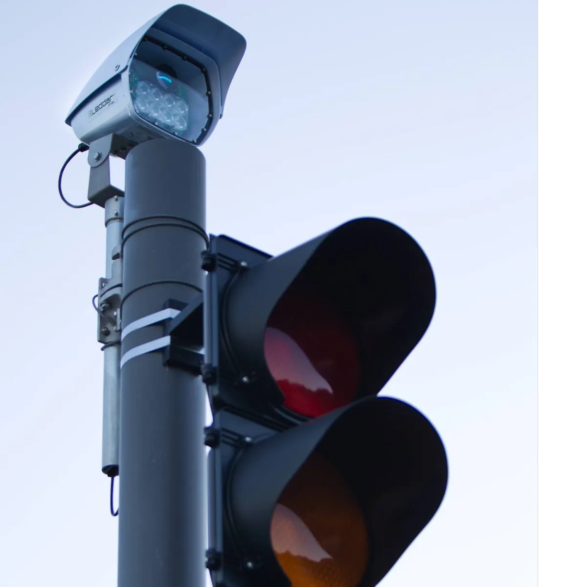 Leddar™ d-tec LiDAR-based stop-bar Detection System for Traffic Light Management