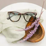 Betsy Blue Light Readers